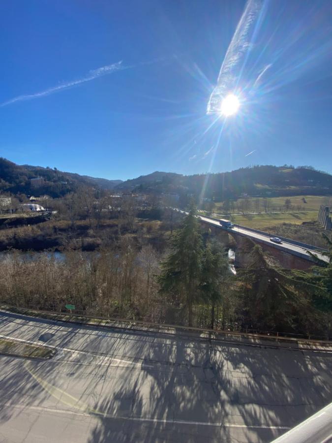 Appartamento Lella Con Meravigliosa Vista Vicino Alle Terme アックイテルメ エクステリア 写真